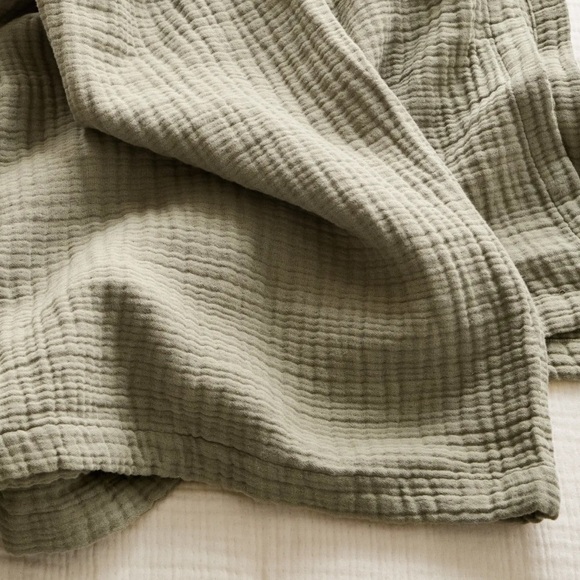 NWT QUINCE Organic Airy Gauze Blanket King/Cal King Dried Sage 8903 - Picture 5 of 10